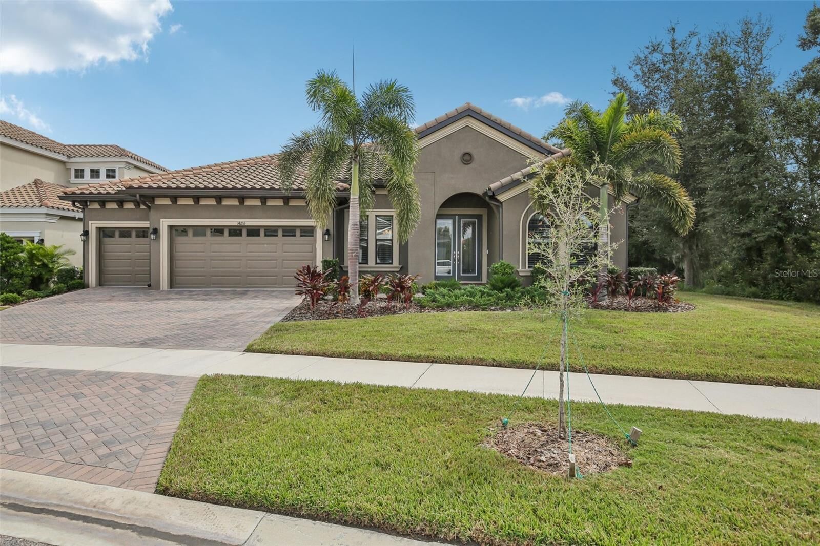 Property Photo:  14235 Swiss Bridge Drive  FL 33579 