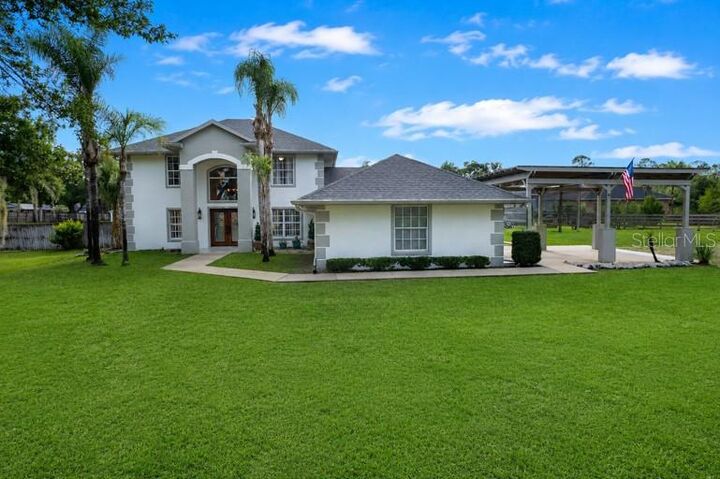 Property Photo:  2900 Betty Drive  FL 32720 
