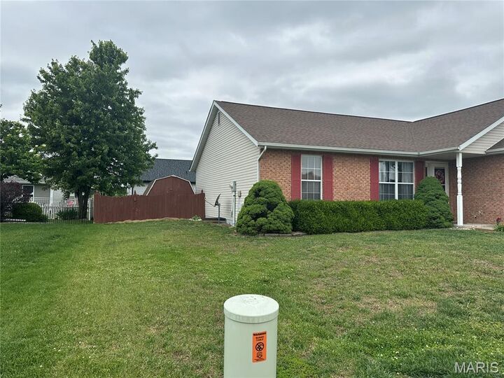 Property Photo: 50 Willow Lane IL 62249