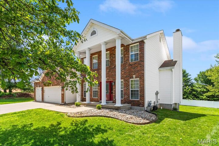 Property Photo:  1401 Double Eagle Circle  IL 62220 