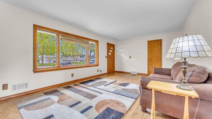 Property Photo: 85 S Reserve Ave WI 54935
