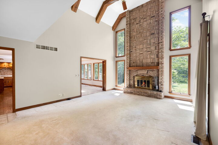 Property Photo:  37W305 Crane Road  IL 60175 