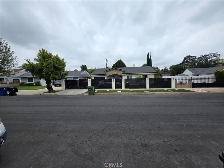 Property Photo:  7814 Jellico  CA 91325 