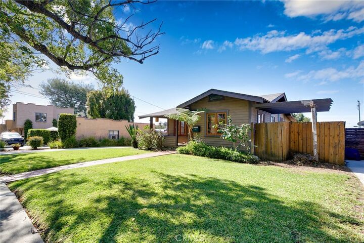Property Photo: 138 W Montecito CA 91024