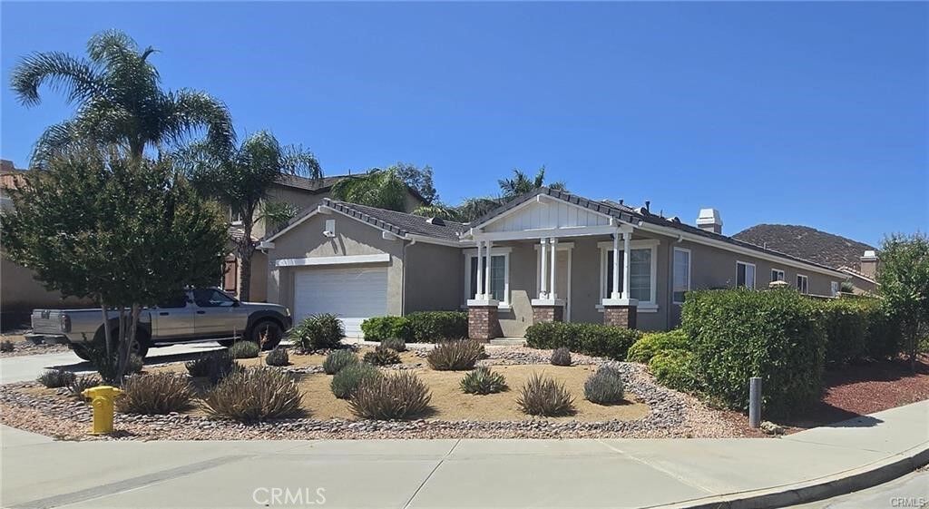 Property Photo: 27653 Almont Way CA 92585