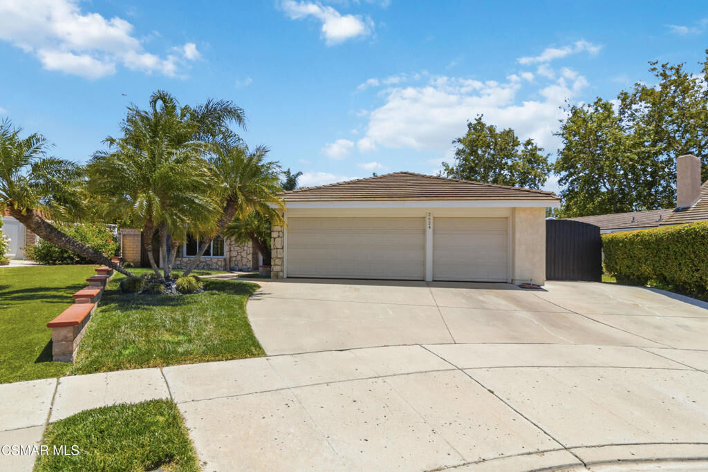 Property Photo:  2624 Sasha Court  CA 93063 