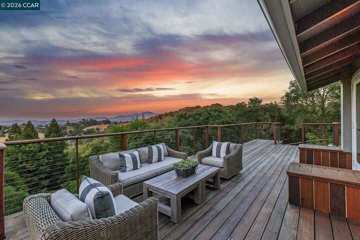Property Photo:  665 Sky Hy Cir  CA 94549 