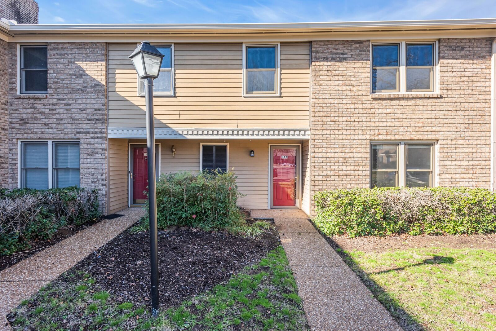 Property Photo: 217 Westfield Dr TN 37221