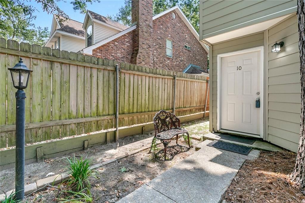 Property Photo: 740 Heavens Drive 10 LA 70471