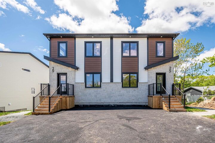 188 Honeygold Drive — photo 1