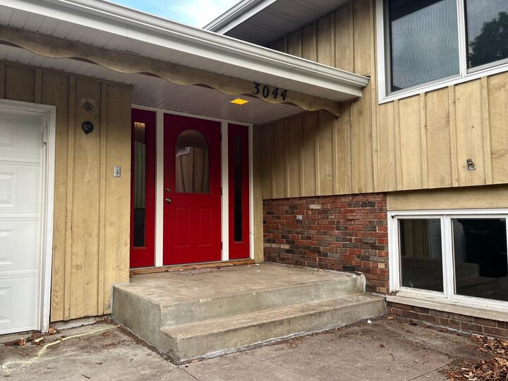 Property Photo:  3044 Lake Street N  MN 55109 