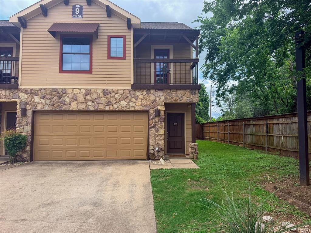 Property Photo:  2410 S 2nd Street 952  TX 76706 