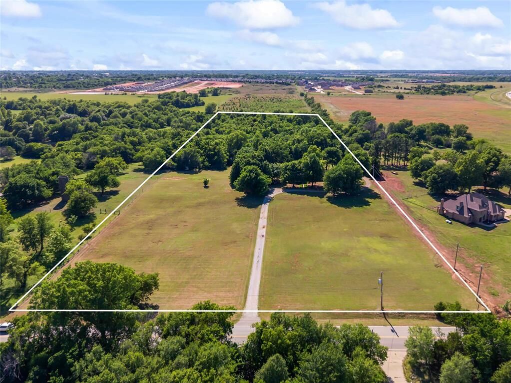 Property Photo:  5217 S Morgan Road  OK 73179 