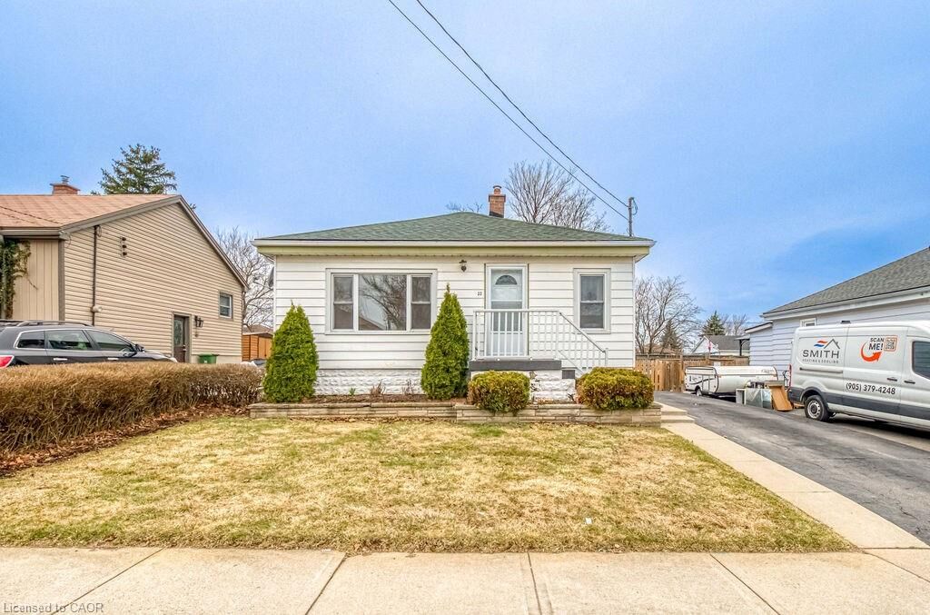 Property Photo: 22 David Avenue ON L9A 3V1