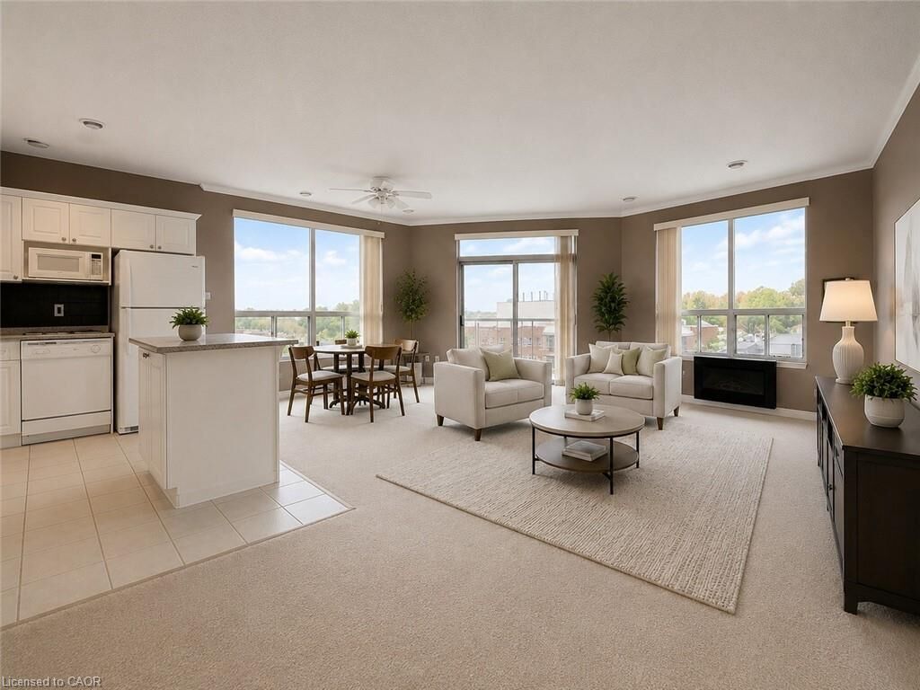 Property Photo: 255 Keats Way 606 ON N2L 6N6