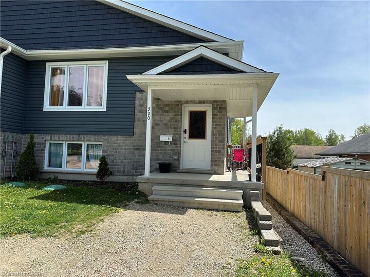 Property Photo: 320 Nelson Street N ON N0G 2P0