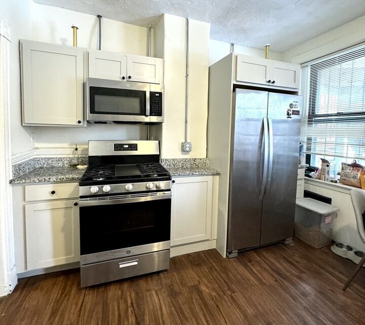 Property Photo: 868 Huntington Ave 2 MA 02115