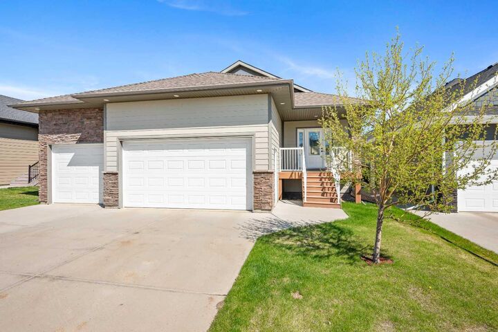 Property Photo: 2715 73 Avenue 6 AB T9V 3L7