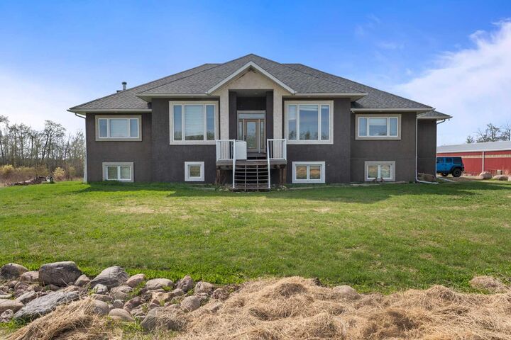 Property Photo: 61016 897 Highway AB T9M 1P3