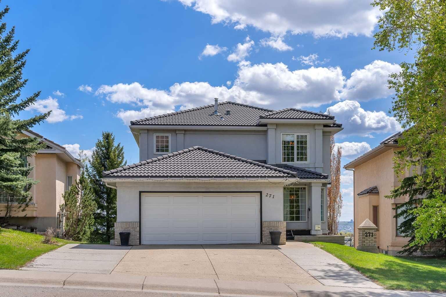 Photo de la propriété: 271 Arbour Lake Way NW AB T3G 3Z7