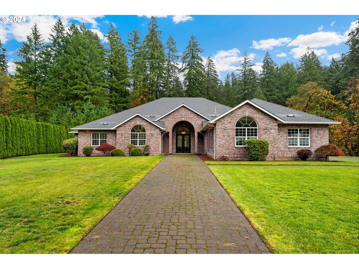 Property Photo: 7474 Battle Creek Rd OR 97317