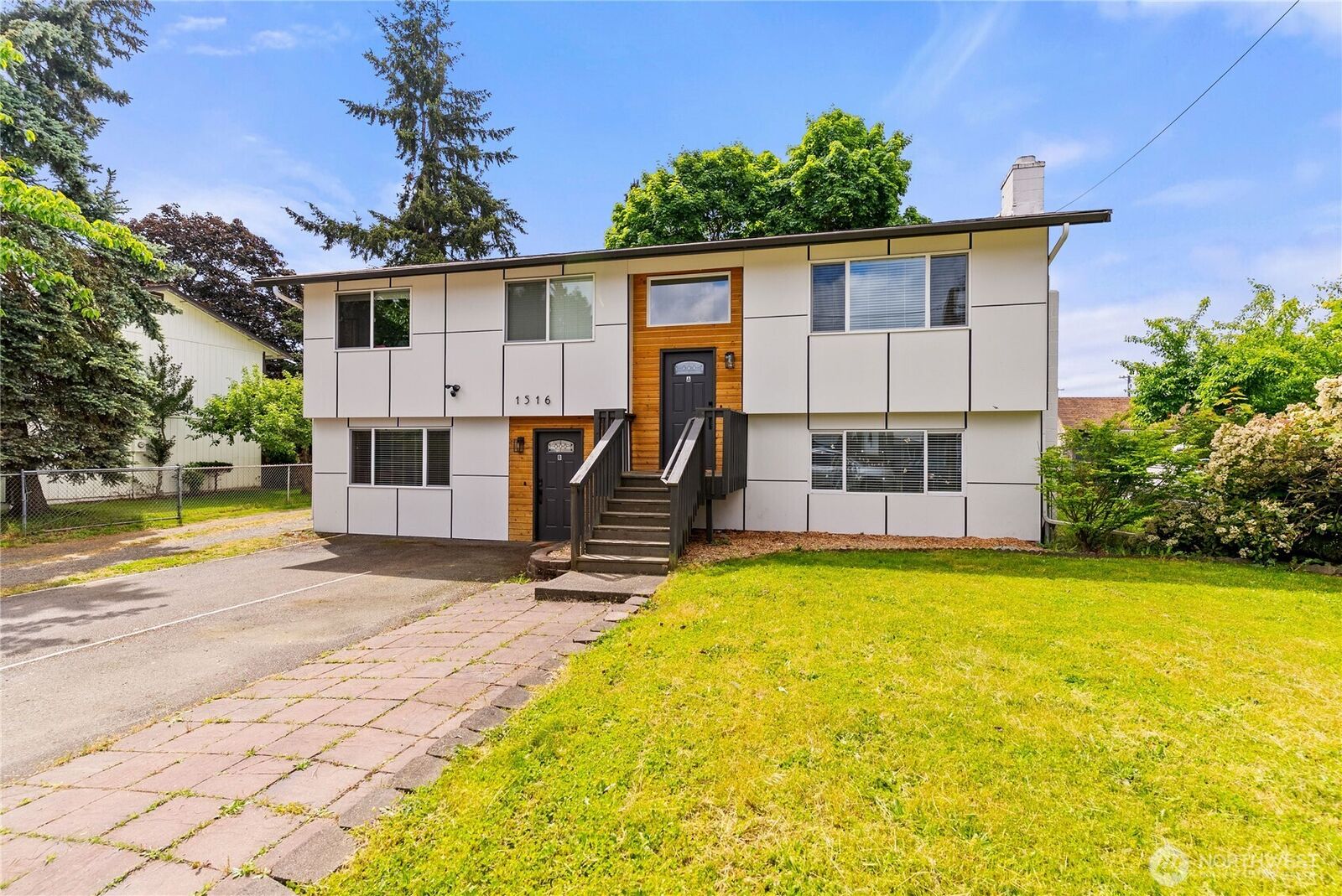 Property Photo: 1516 Lafayette Street S WA 98444