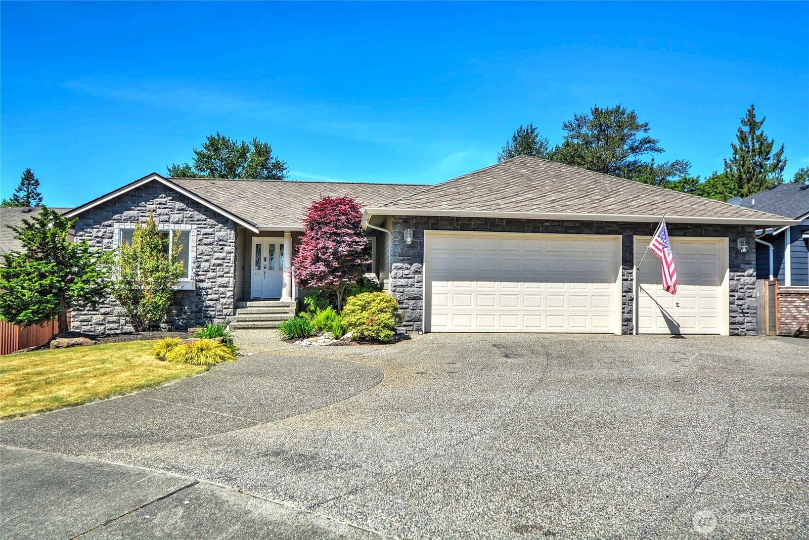 Property Photo: 6116 72nd Drive NE WA 98270