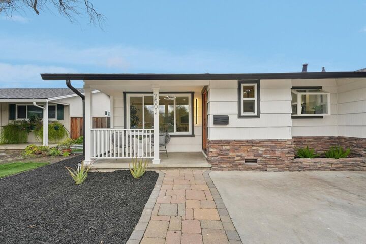 Property Photo:  2502 Meridian Avenue  CA 95124 