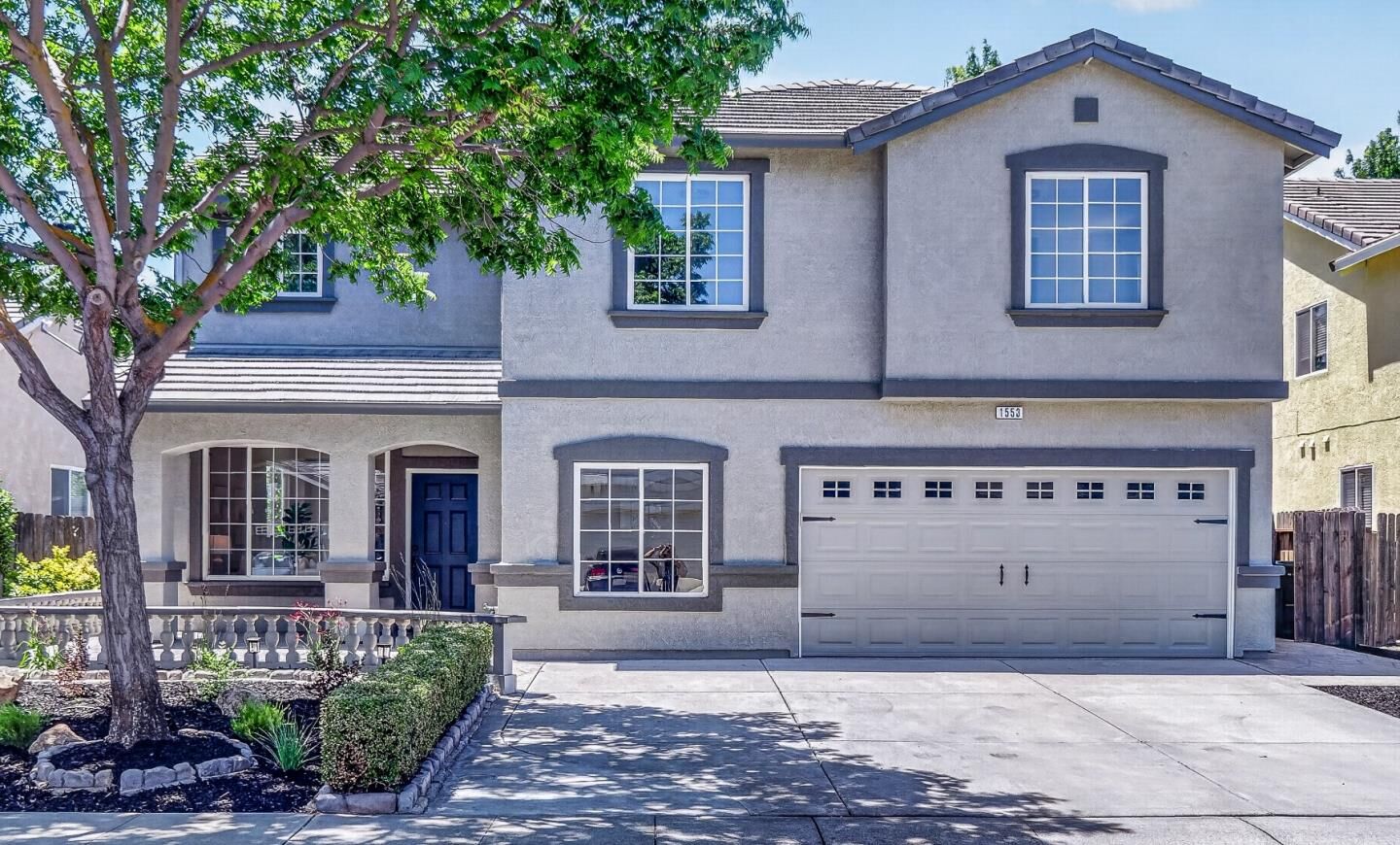 Property Photo:  1553 Vinewood Way  CA 95376 