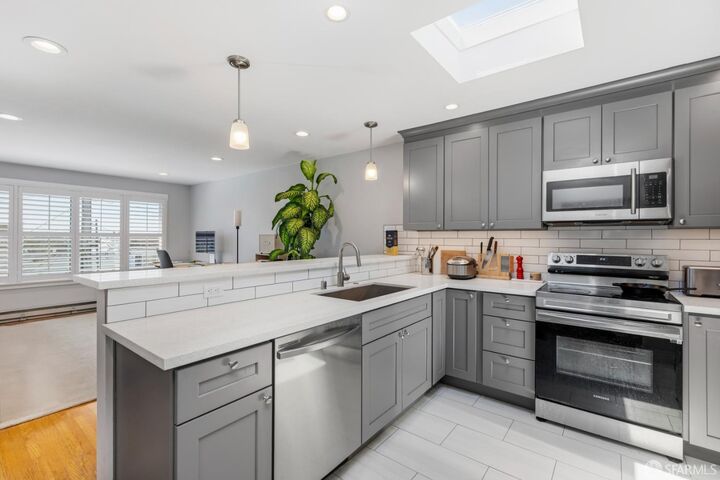 Property Photo:  3126 Balboa Street  CA 94121 