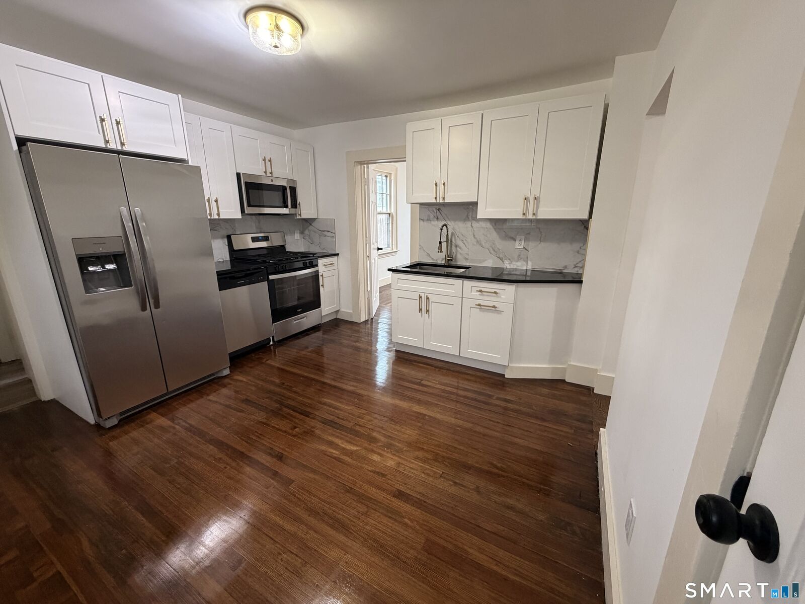 Property Photo:  15 Central Avenue  CT 06517 