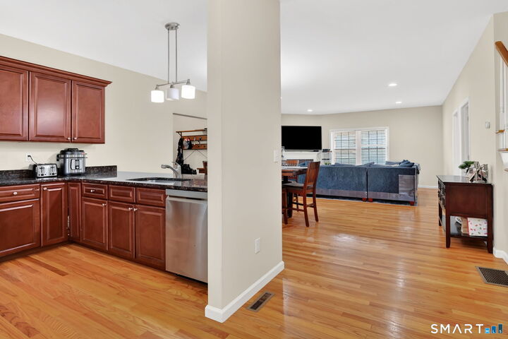 Property Photo: 2 Christopher Court CT 06029