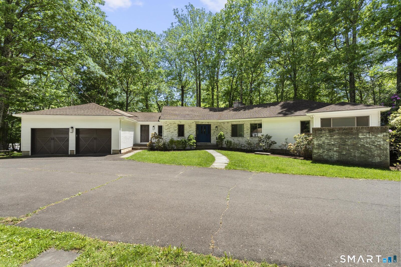 Property Photo:  58 Briar Woods Trail  CT 06903 