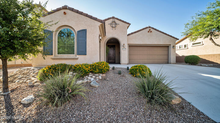 Property Photo: 14081 N Bright Angel Trail AZ 85658