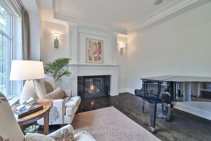 Photo de la propriété: 1389 Weaver Avenue ON L6J 2L6