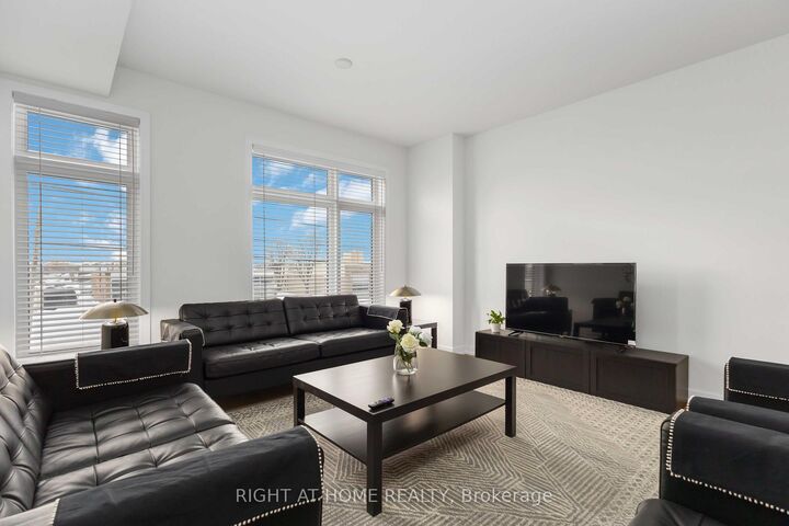 Property Photo: 1557 Midland Avenue ON M1P 0G3