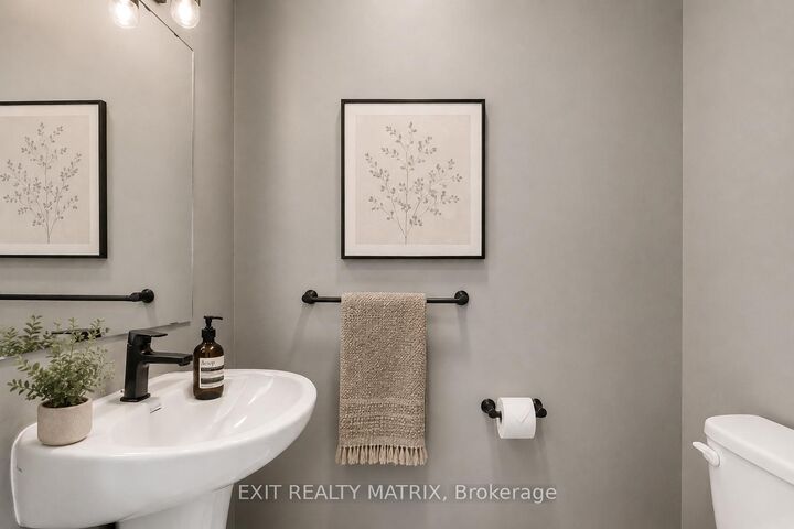 Property Photo: 533 Regina Street ON K0A 1W0