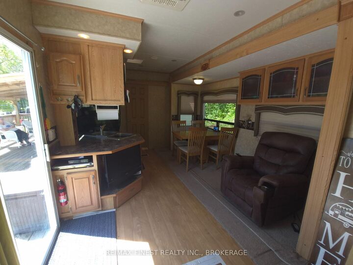 Property Photo: 9 Glenford Lane 36 ON K0H 1T0