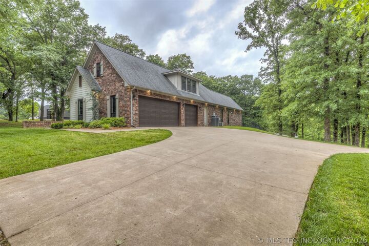 Property Photo:  14220 S 257th  OK 74429 