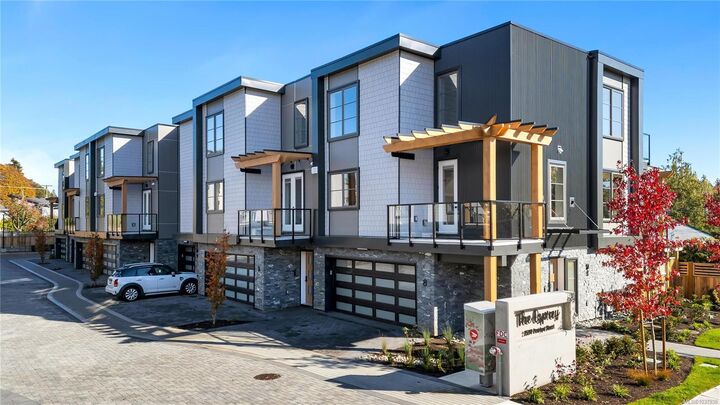 Property Photo: 2590 Penrhyn St #13 BC V8N 1G3