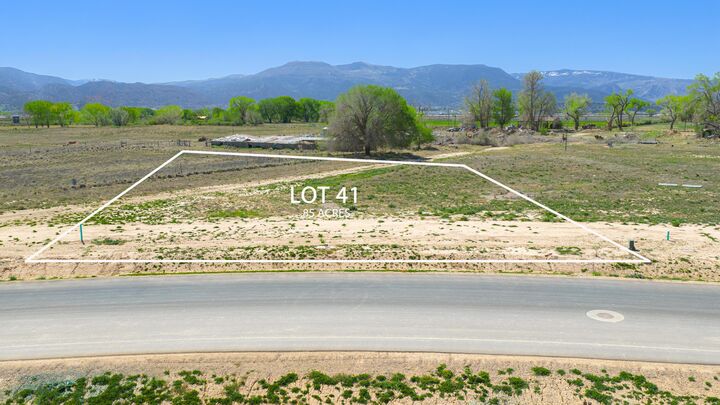 Property Photo:  2927 W Chelsey Parkway 41  UT 84721 