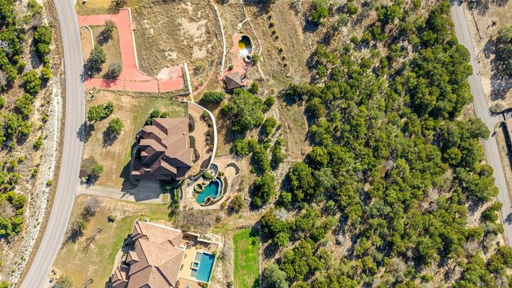 Property Photo:  2702 Lakehurst Road  TX 78669 