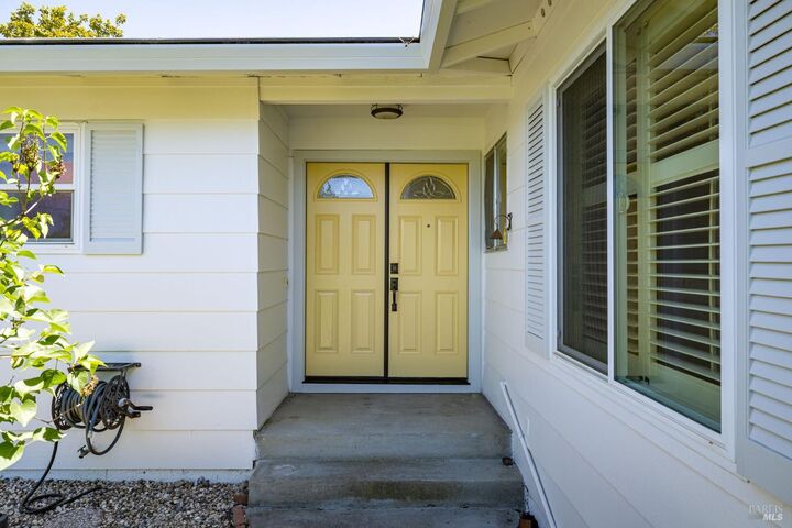 Property Photo:  1712 Weaverly Drive  CA 94954 