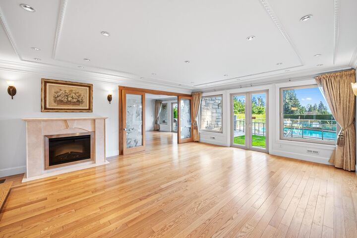 Property Photo: 1361 Mathers Avenue BC V7T 2G5
