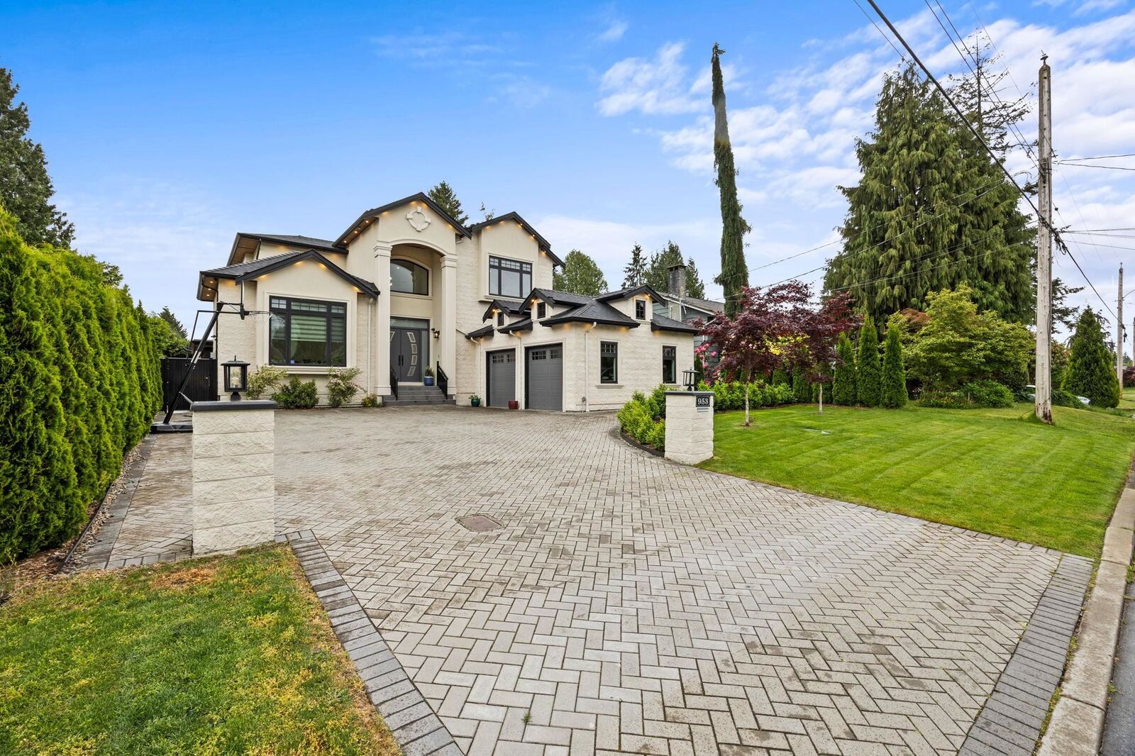 Property Photo:  953 Jarvis Street  BC V3J 4Z8 