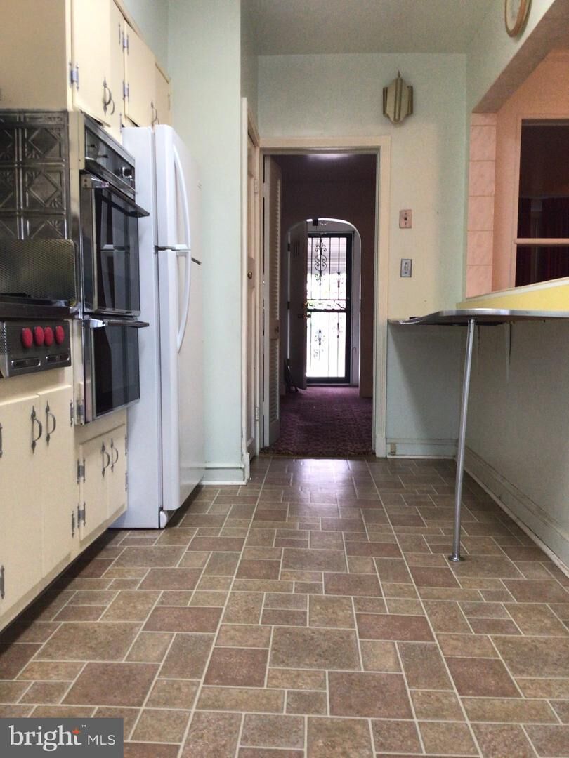 Property Photo:  1547 Lochwood Road  MD 21218 