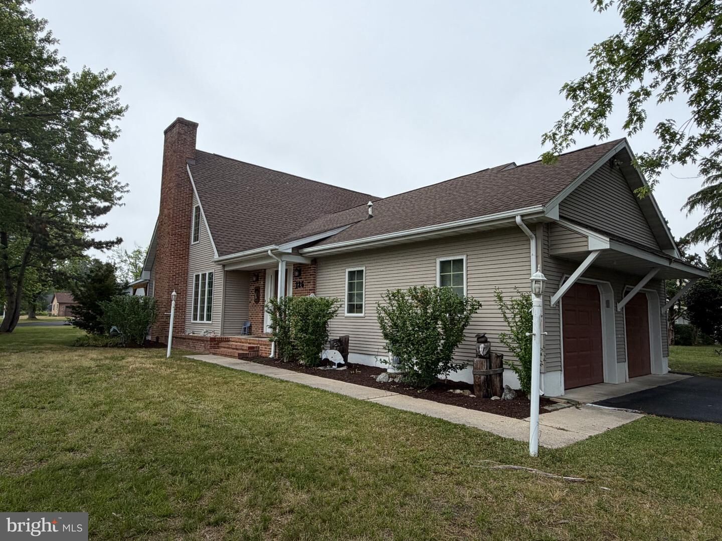 Property Photo:  126 Naomi Drive  DE 19970 