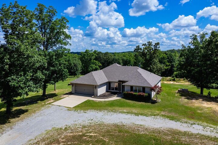 Property Photo: 4951 Dixie Lane AR 72019