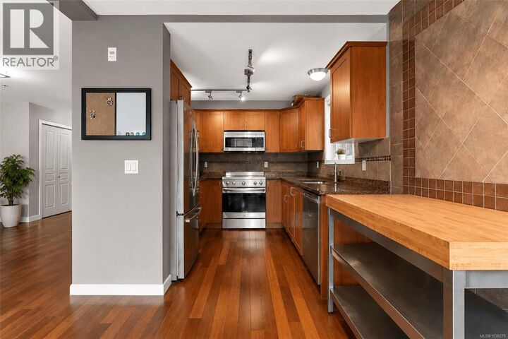 Property Photo:  663 Goldstream Avenue 116  BC V9B 2W8 