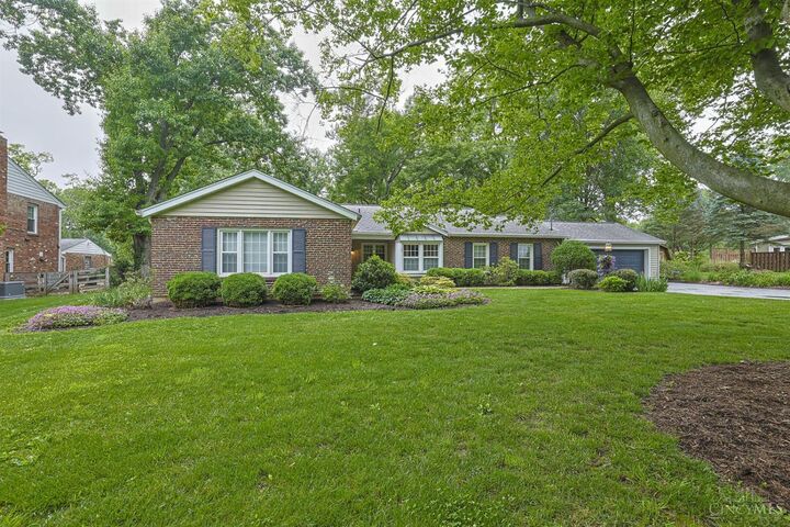 Property Photo:  8853 Hollyhock Drive  OH 45231 